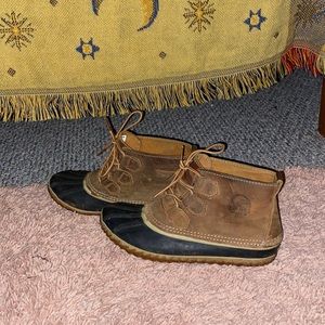 Never worn, cute ankle hiking/ wilderness boots